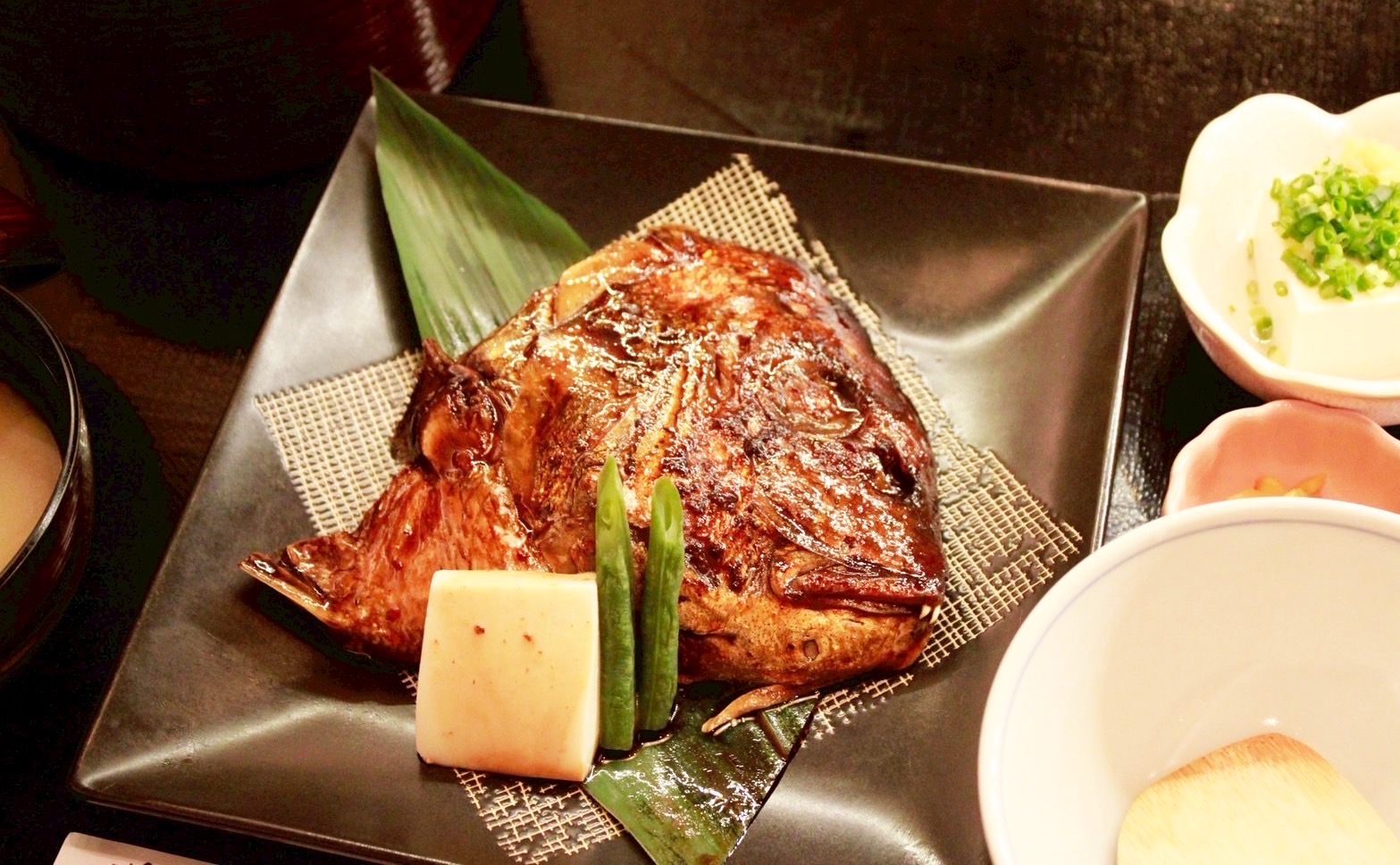 鯛のあら炊き定食