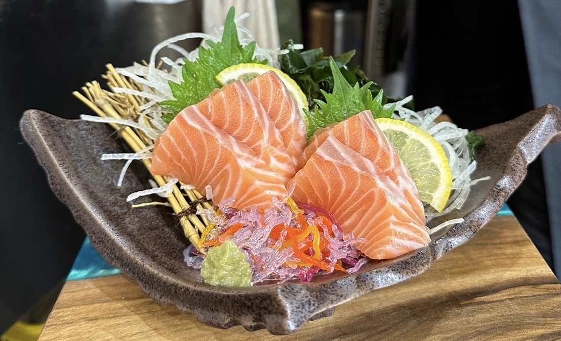 サーモン刺身