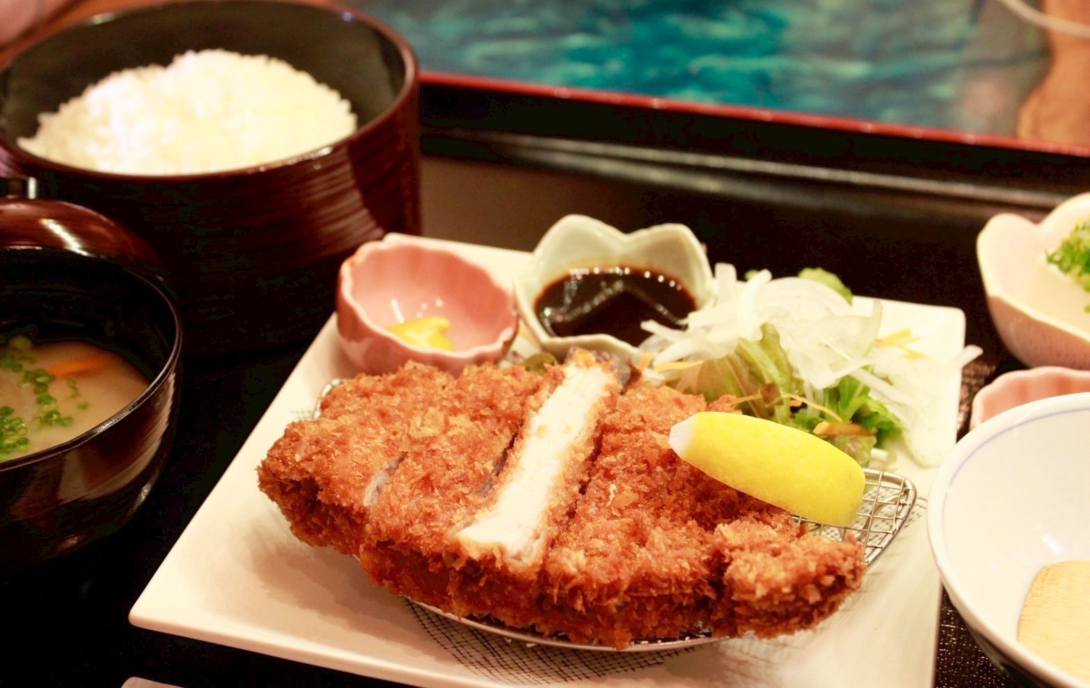 トンカツ定食